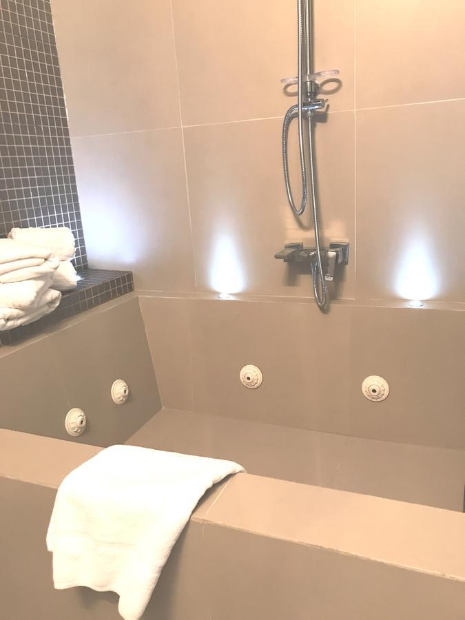 Madrid Central Gran Via Suites Kültér fotó